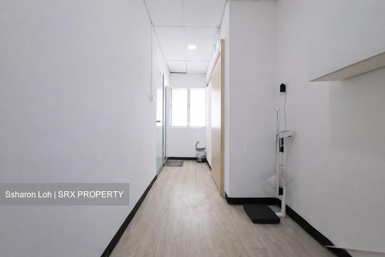 Blk 249 Jurong East Street 24 (Jurong East), HDB 3 Rooms #574145491